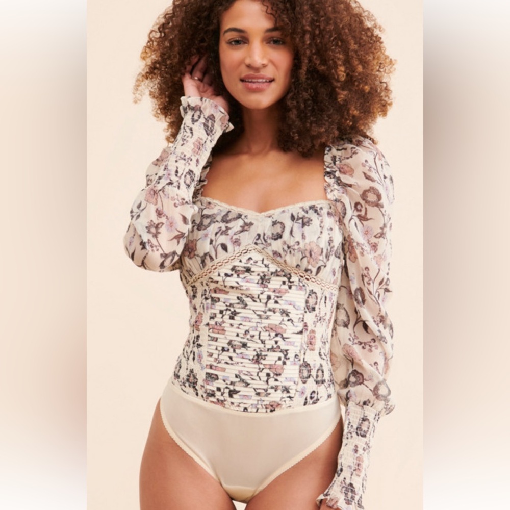 Free People Brunch Date Long Sleeve Floral Bodysuit| Size XS| NWT